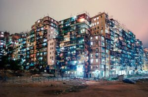 Kowloon Walled City: A Lawless Haven for Criminals